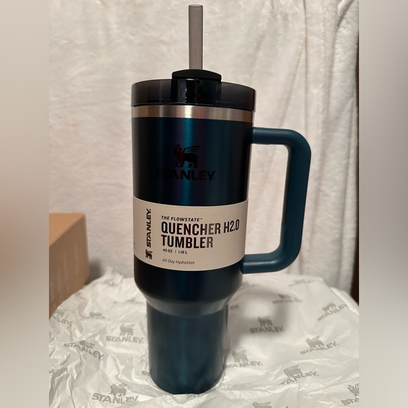 NIB-Stanley -Quencher H2.0 FlowState Tumbler 40 oz Balsam Glow- Limited Edition - Picture 4 of 13